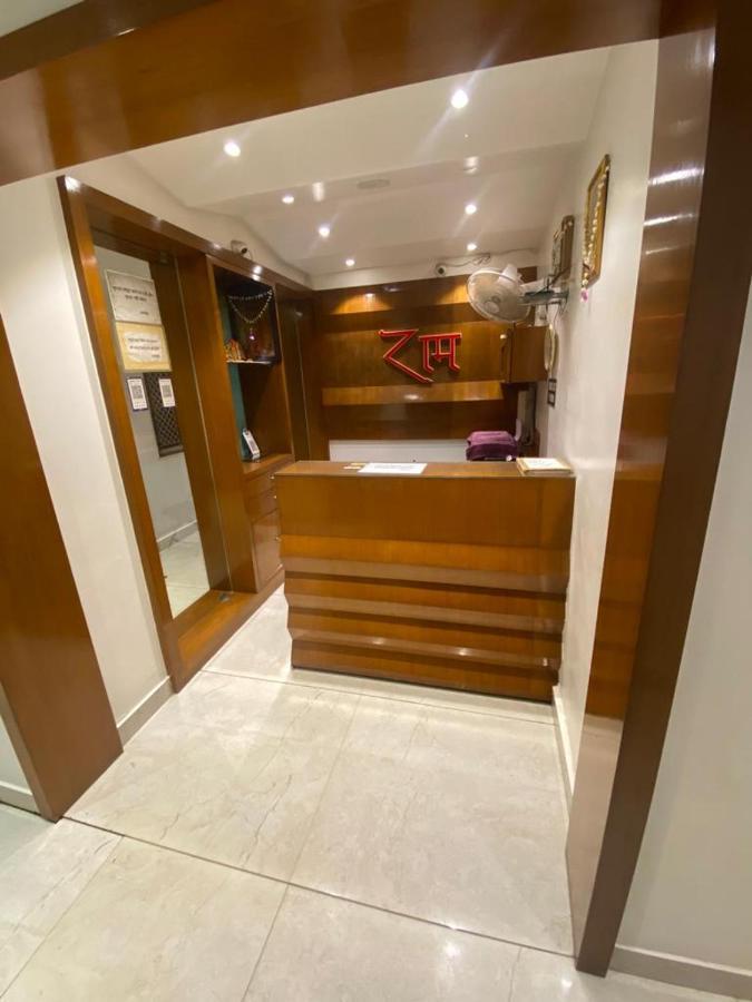 Hotel Raghupati Ayodhya Екстер'єр фото