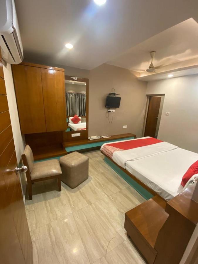 Hotel Raghupati Ayodhya Екстер'єр фото